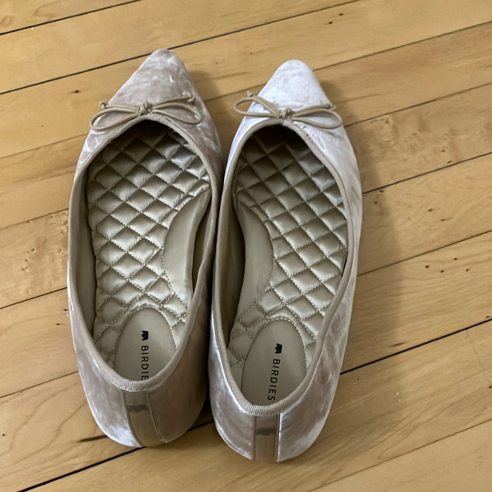 Birdies Women's Cream Velvet Flats